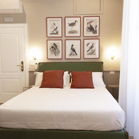 Hotel Donna Francesca Рим Экстерьер фото
