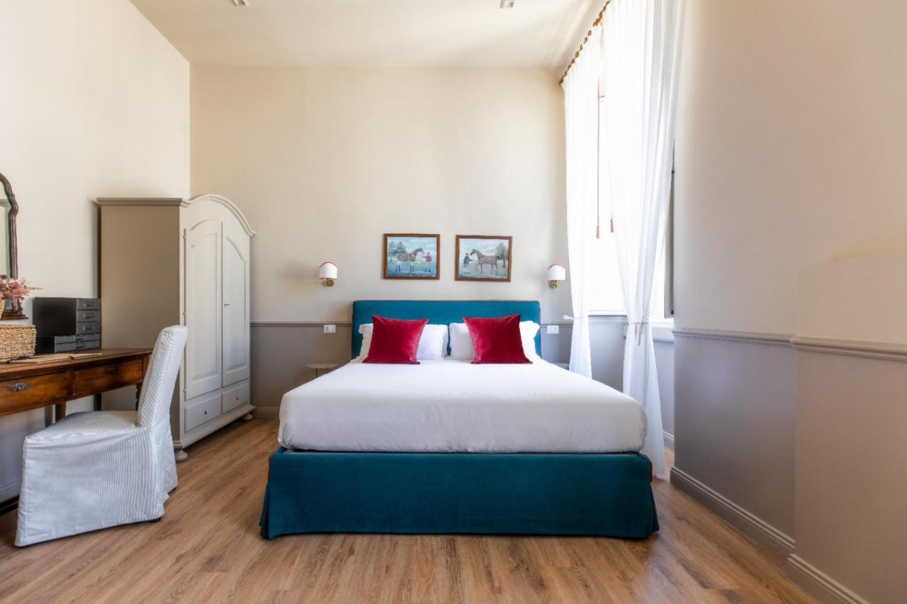 Hotel Donna Francesca Рим Экстерьер фото