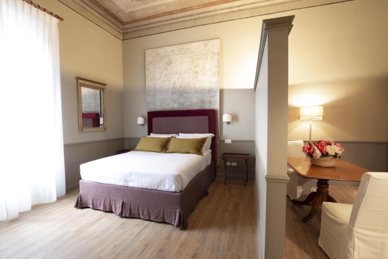 Hotel Donna Francesca Рим Экстерьер фото