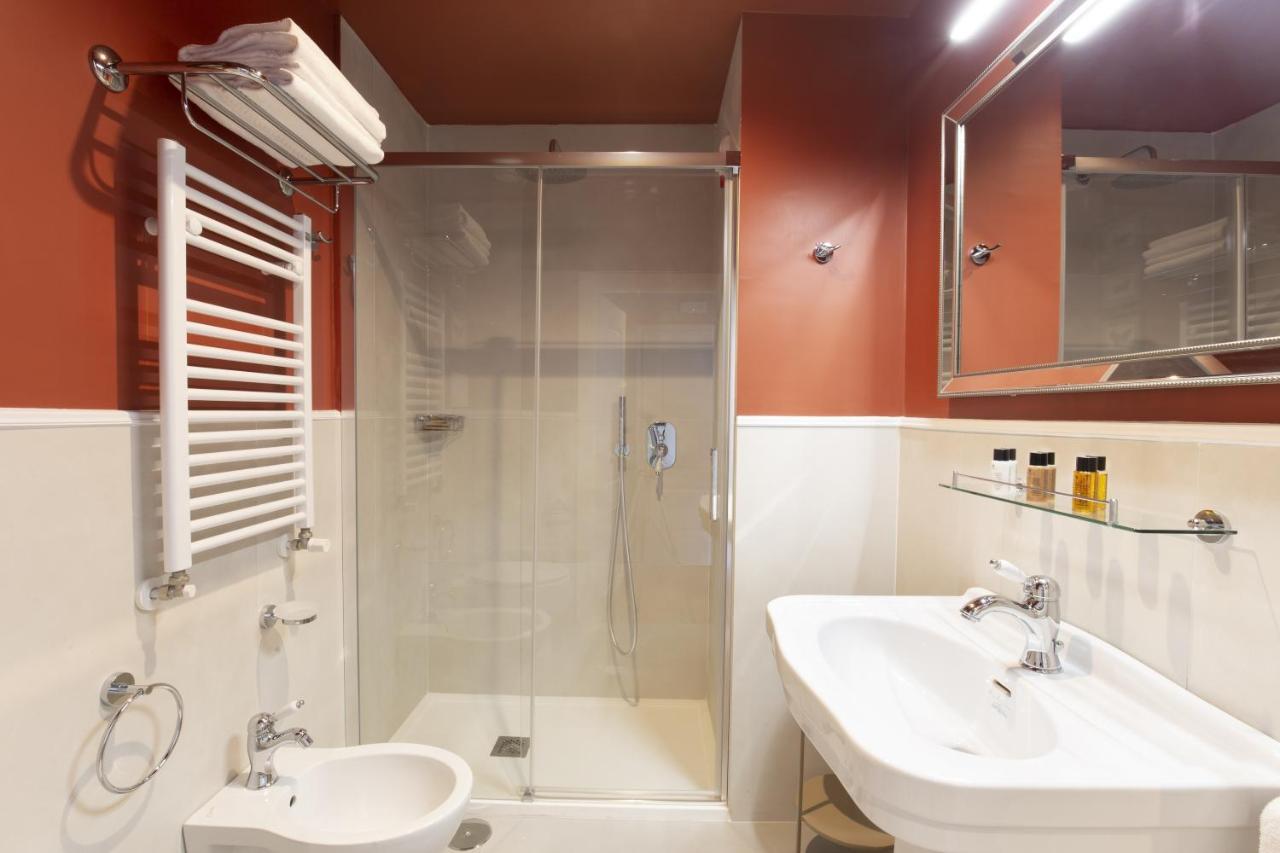 Hotel Donna Francesca Рим Экстерьер фото