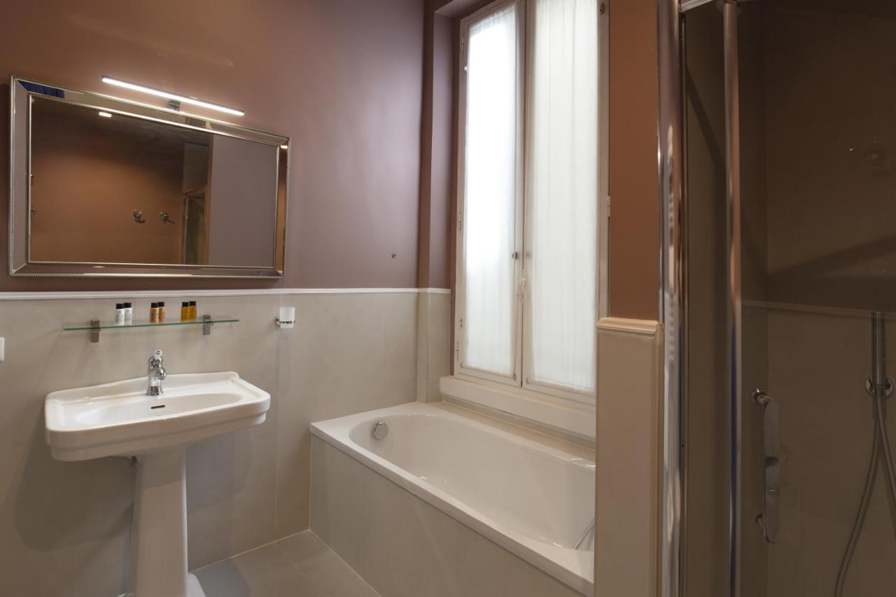 Hotel Donna Francesca Рим Экстерьер фото
